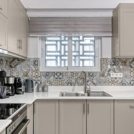 Elaia Luxury Selections Sapphire Apartment เอเธนส์ ภายนอก รูปภาพ